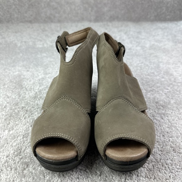 Dansko Vanda Taupe Nubuck Wedge Sandals Sling Backs Shoes Size 38 - Picture 2 of 5